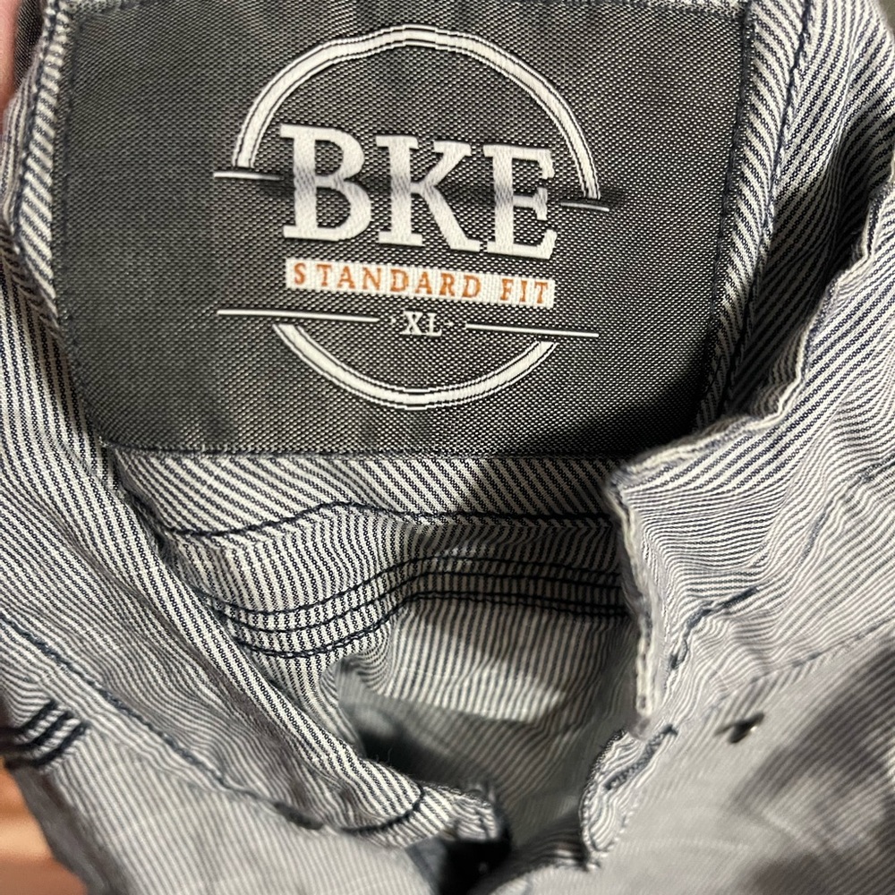 BKE button up - Picture 2 of 2